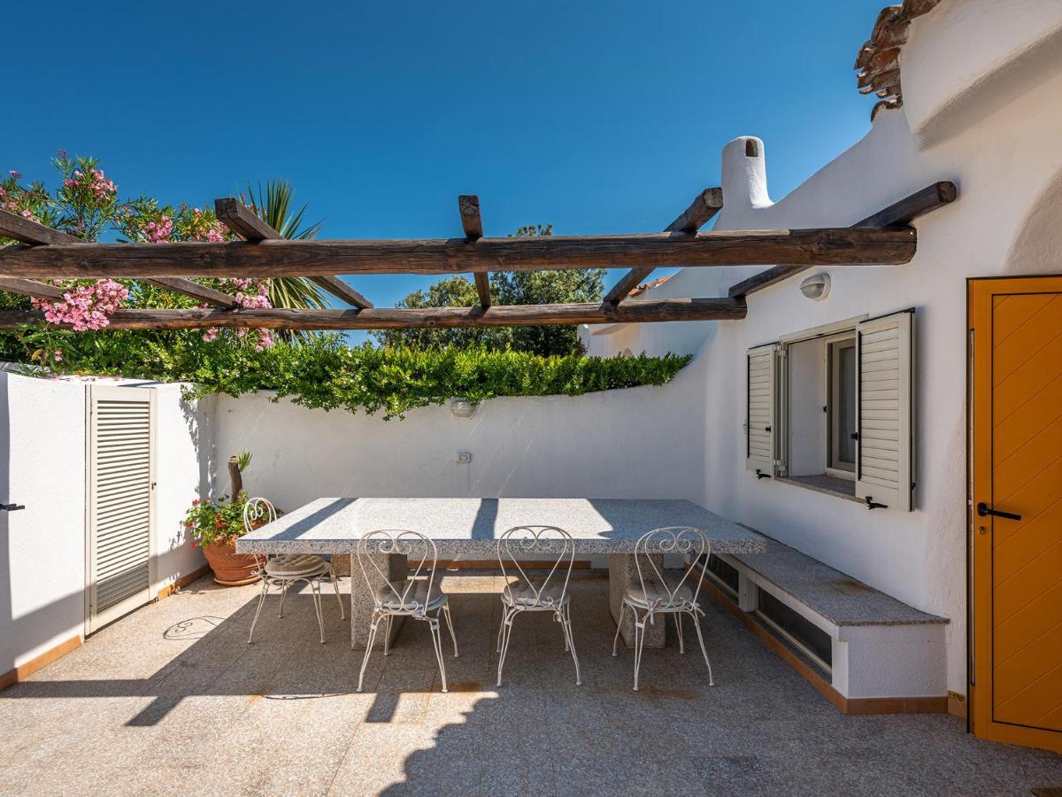 Villa Relais Baia Di Nelson à Porto Rafael Extérieur photo